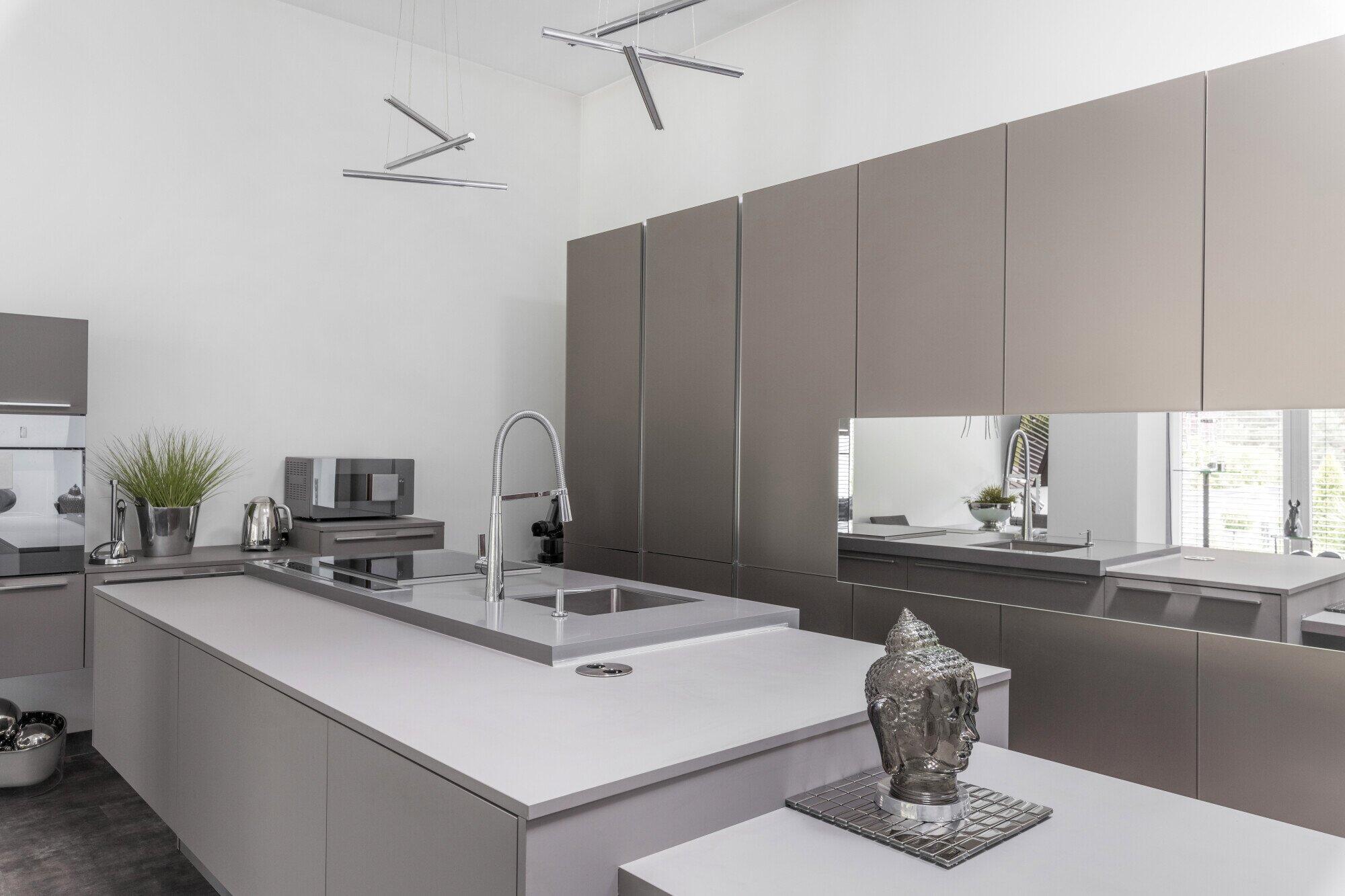 Double Island Kitchen Trend: The Luxury Upgrade You Need